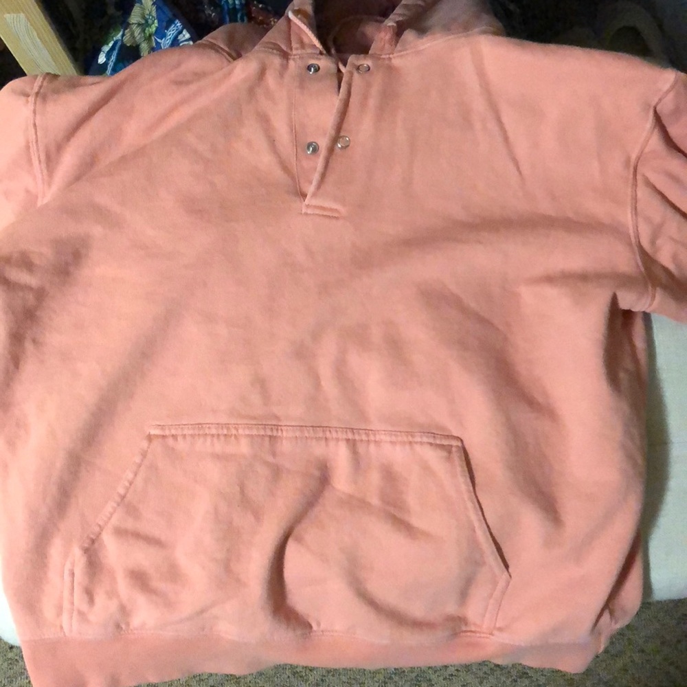 New without tags brandy melville sweatshirt